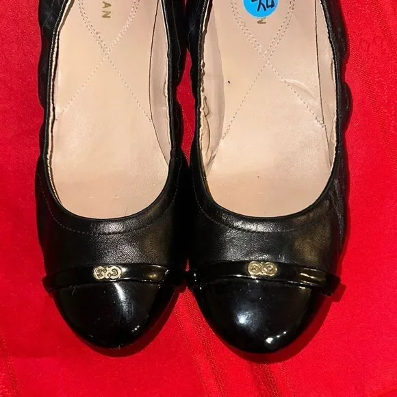Cole Haan Black Ballet Flats w/ Gold Hardware Size 7 1/2 - Picture 3 of 10